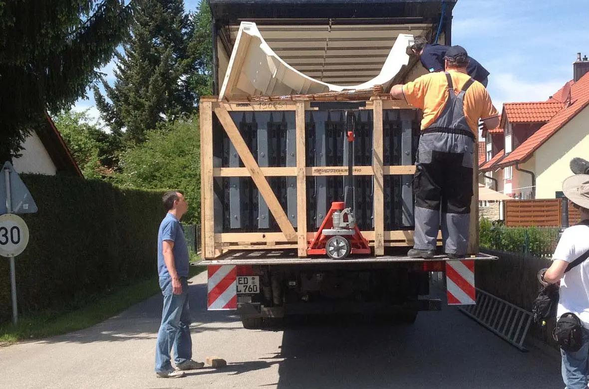 Anlieferung Poolsystem Osnabrück